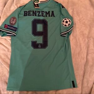 Real Madrid Benzema 9 Champions League Jersey